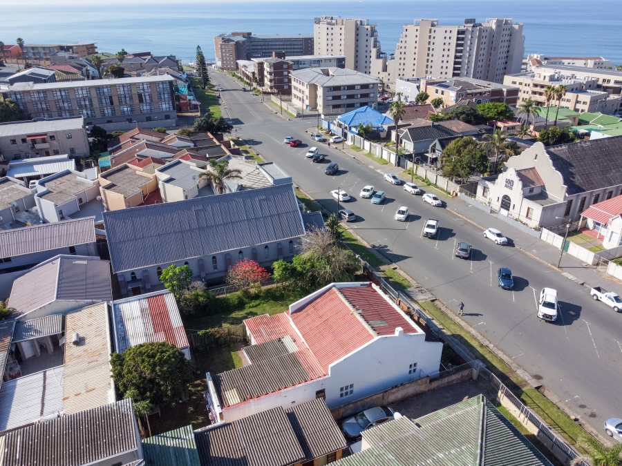5 Bedroom Property for Sale in Quigney Eastern Cape